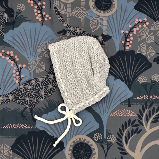 Vintage style inspired Van Beren knit bonnet JOLENE, handmade in Austria, merino wool, eco consciouis clothes, baby present, baby shower, baby belly party, hand knitted, fairfashion, heirloom, VAN BEREN