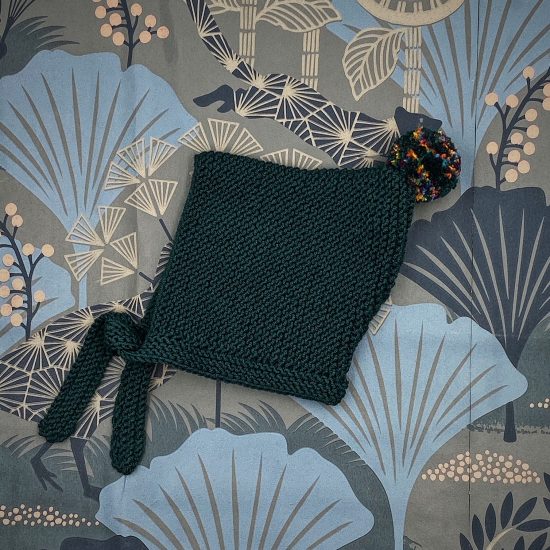 Knit bonnet BILLIE handknitted of virgin merino wool VAN BEREN