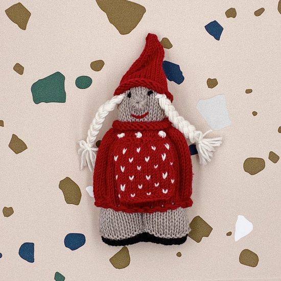 knit Gnome SIGRUN handmade in Austria of virgin merino wool VAN BEREN