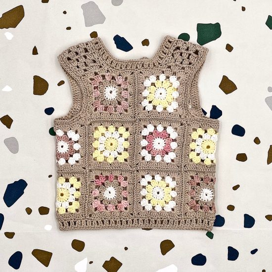 Crochet vest granny square style CHARLEEN handmade in Austria of organic cotton yarn
