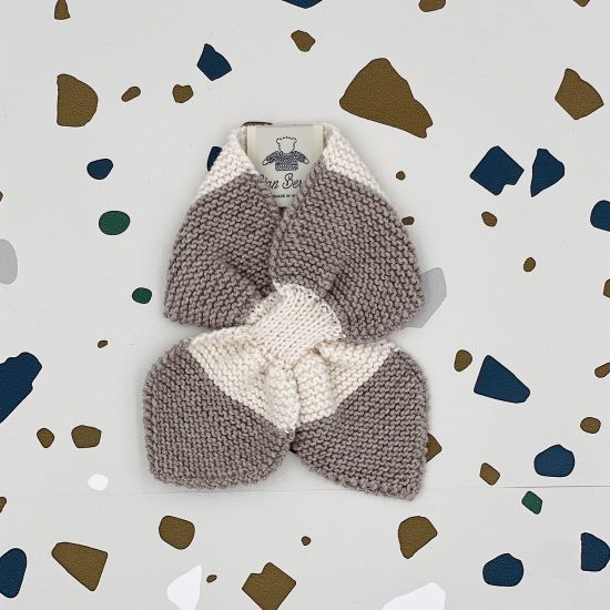 Knit set of bonnet and scarf ERNST handmade in Austria of virgin merino wool VAN BEREN