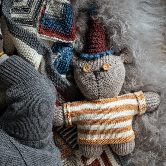 Knit bear ANTONY handmade in Austria of virgin merino wool