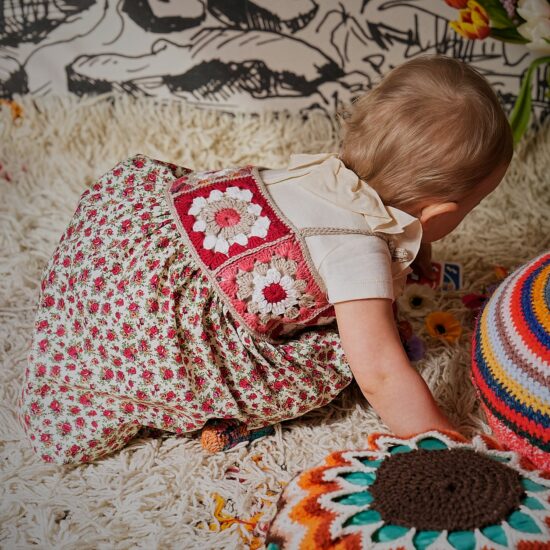 Crochet dress LORLI handmade in Austria of organic cotton yarn VAN BEREN