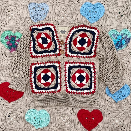 Granny square sweater handmade in Austria of organic cotton yarn VAN BEREN